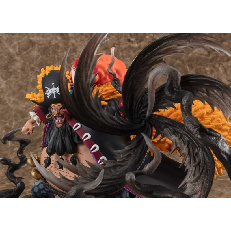 DECEMBRE 2024 : One Piece - Figurine Figuarts ZERO (Extra Battle) Marshall D. Teach Kurouzu 24 cm