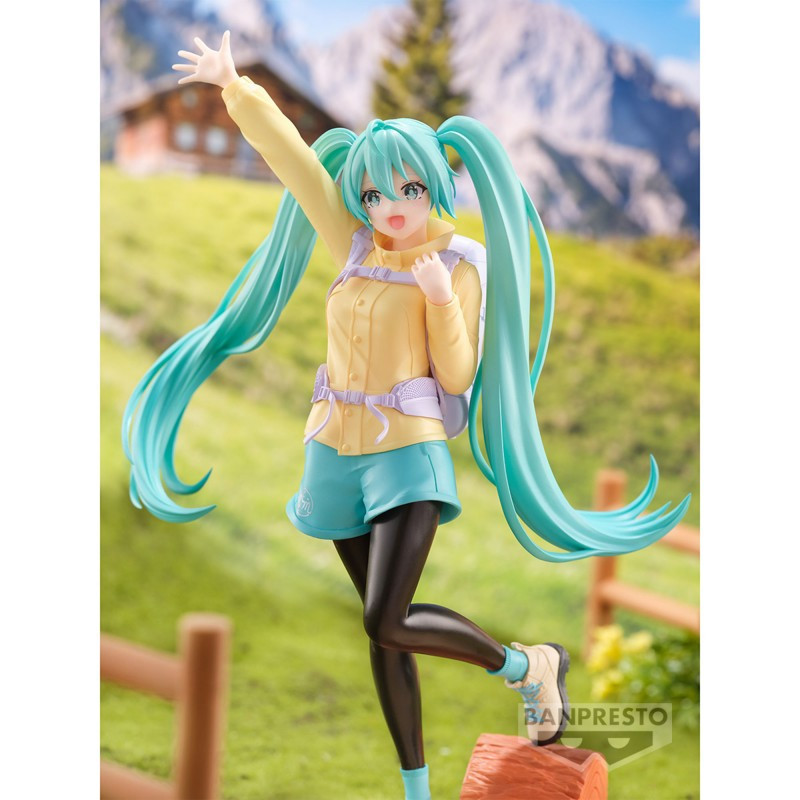 Hatsune Miku - Figurine Mountain Climbing 20 cm