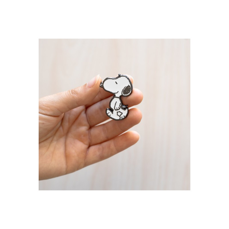 OCTOBRE/NOVEMBRE 2024 : Peanuts - Set de 4 pins Snoopy