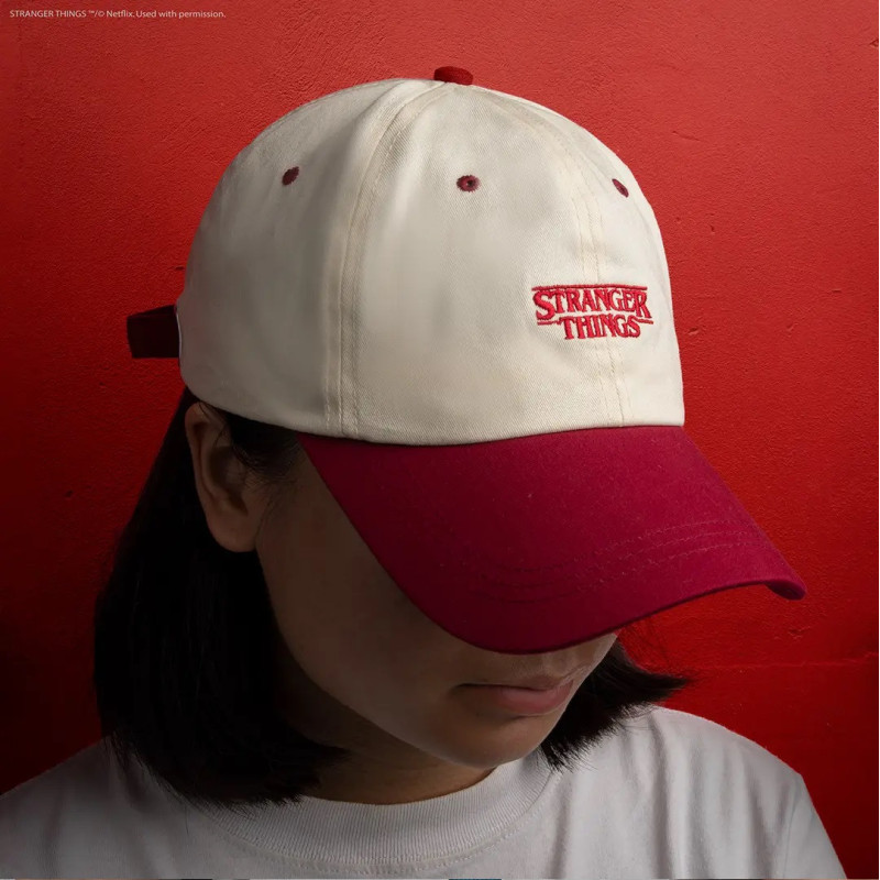 Stranger Things - Casquette Friends Don't Lie