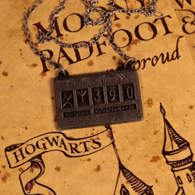 Harry Potter - Pendentif et collier Azkaban 2004 exemplaires