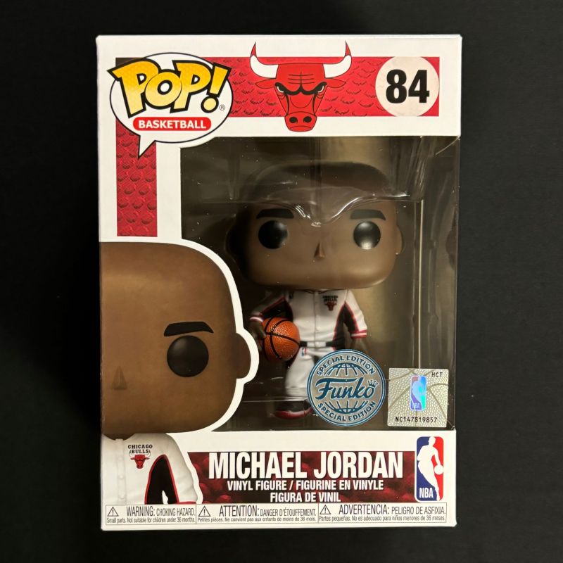 NBA - Pop! Basketball - Bulls White Warmup Michael Jordan n°84 