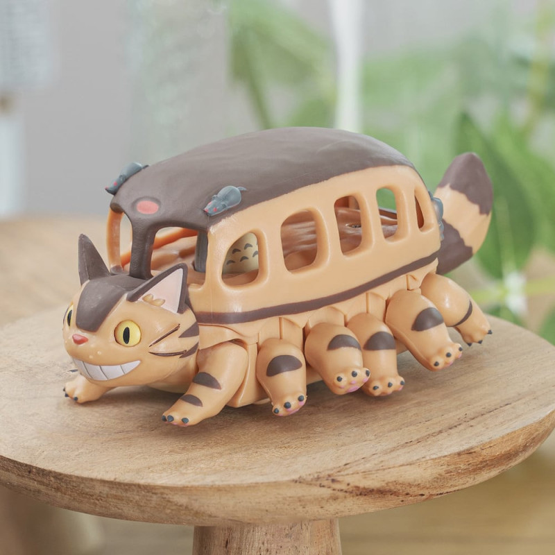 Mon voisin Totoro - Figurine friction Totoro dans le Chatbus