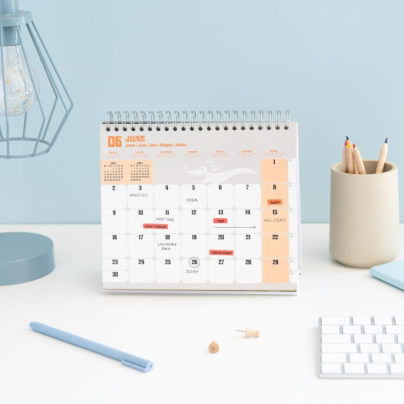 Nightmare Before Christmas - Calendrier de bureau 2025