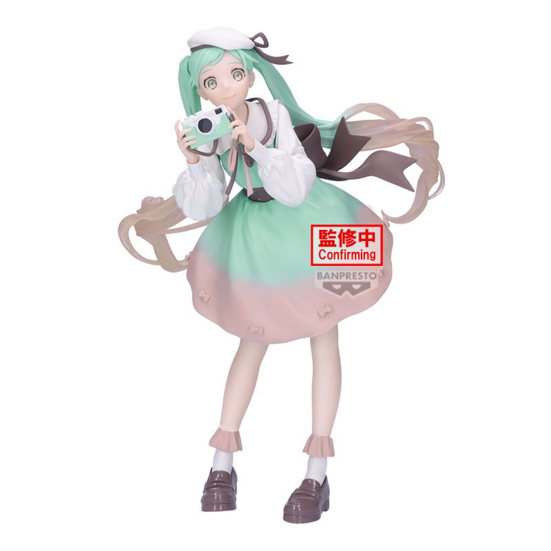 Hatsune Miku - Figurine Holiday Memories Camera