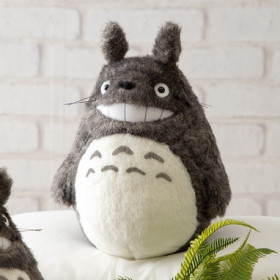 Mon voisin Totoro - peluche Totoro souriant 28 cm