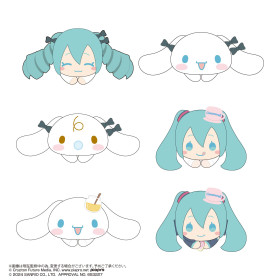 Hatsune Miku x Sanrio - Peluche Hug Miku Cinnamoroll  1 EXEMPLAIRE ALEATOIRE