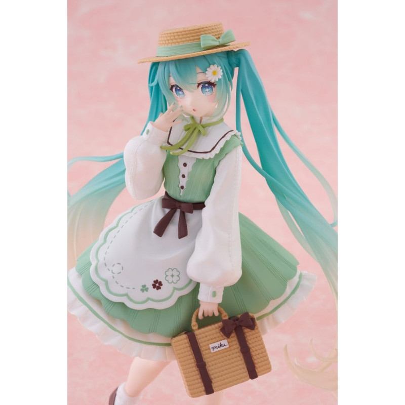 MAI 2025 : Hatsune Miku - Figurine Fashion Country Ver. 18 cm