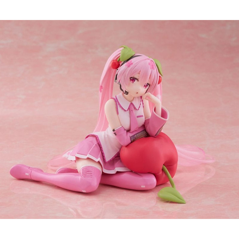 Hatsune Miku - Figurine Sakura Miku Cherry Cushion Ver. 13 cm