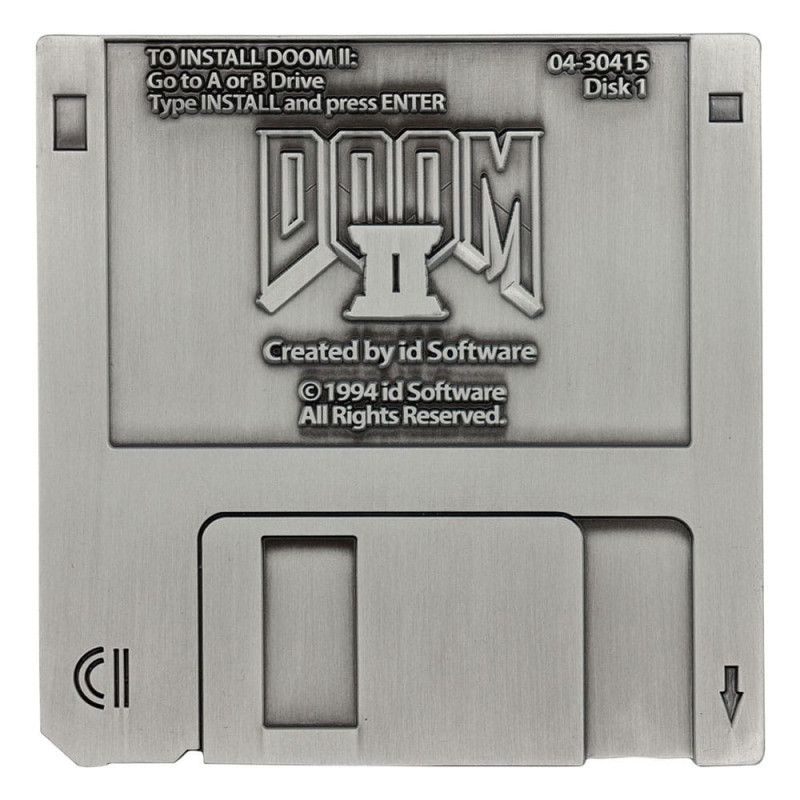 ÉTÉ 2025 : Doom II - Réplique Arena Floppy Disk 5000 exemplaires