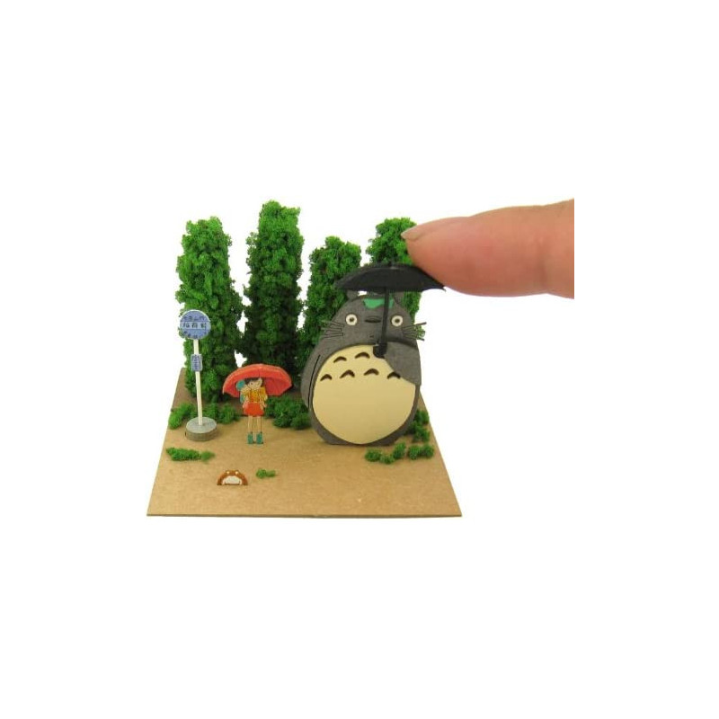 Mon Voisin Totoro - Miniaturart maquette papercraft Totoro Bus Stop