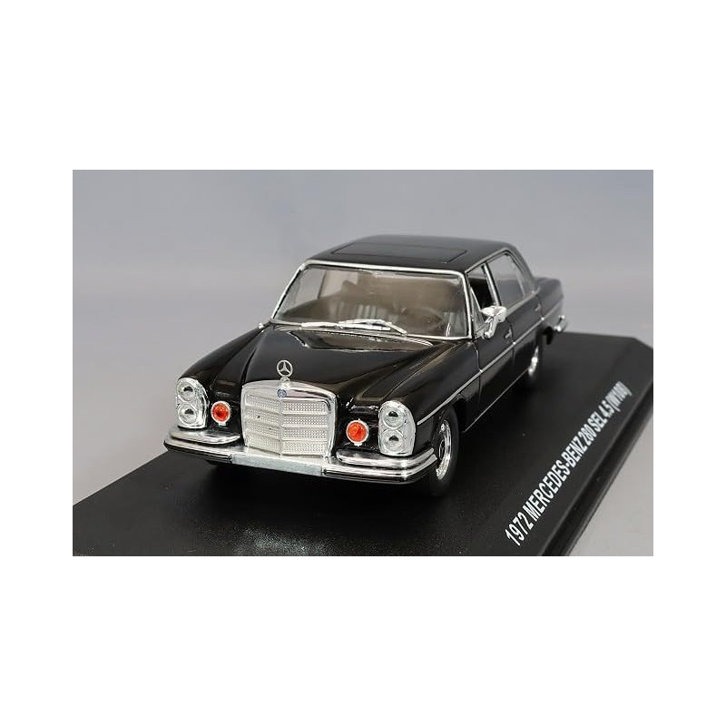 Rocky IV - 1/43 1972 Mercedes-Benz 280 SEL 4.5 (W108)